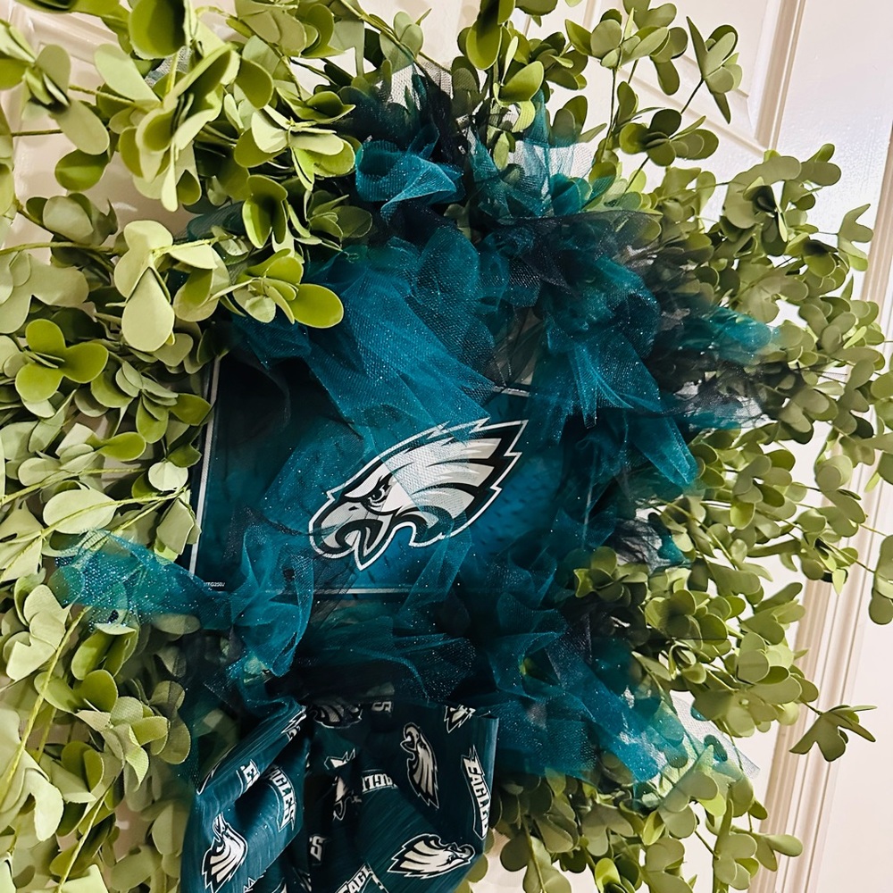 Eagle Wreath